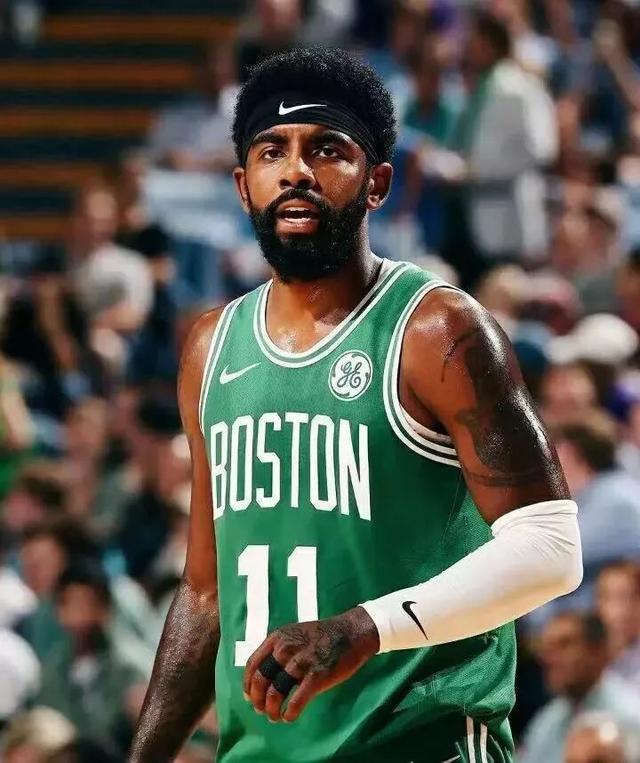 2米门将发展不顺，护照收集者冉冉升起：阿森纳法国小将发展（两米门将受挫，护照达人崛起：阿森纳法国小将成长记）