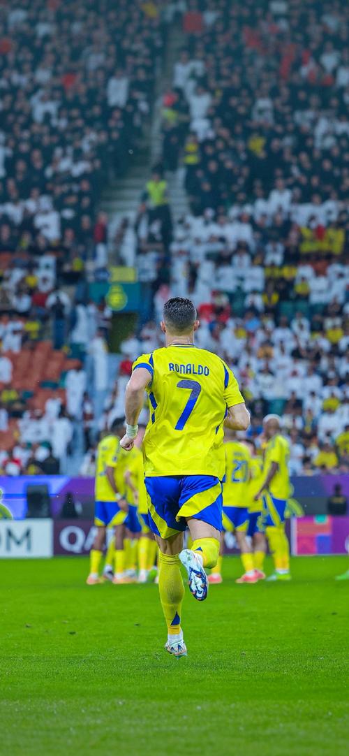 劳塔罗：我愿意终身效力国米，阿根廷内部对世界杯充满信心（劳塔罗：愿终老国米，阿根廷队上下对世界杯信心十足）