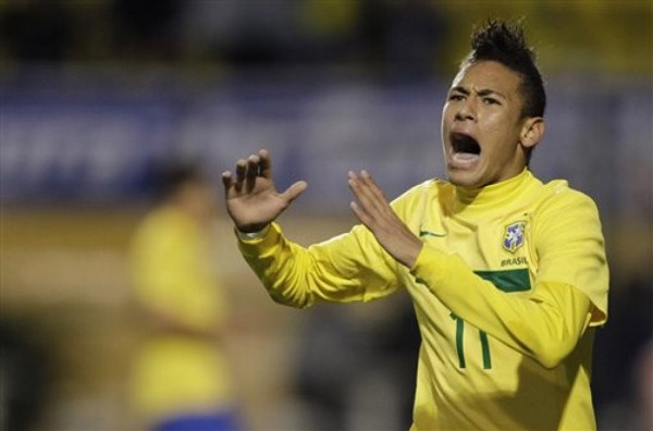 邵佳一独立带队时间不足一年半，此前曾担任国足助教（邵佳一独立执教不足一年半，曾任国足助教）