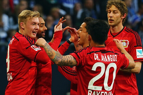 法尔克：格纳布里经纪人已和拜仁谈降薪续约，球员很可能留队（法尔克：格纳布里大概率留队，经纪人与拜仁已谈降薪续约）