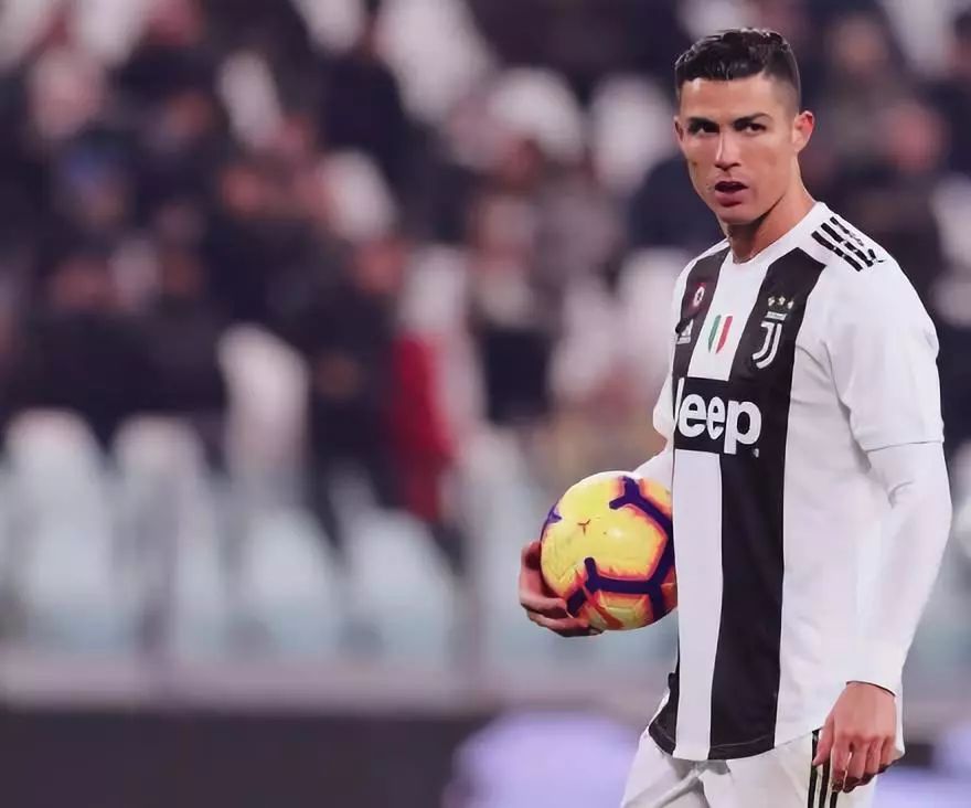 进攻效率稳定，防守能力出色，灰熊侧翼新星正在不断取得提升？（进攻端稳健、防守端亮眼，灰熊侧翼小将正持续进步？）