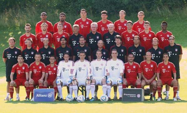 手感火热！小波特半场三分7中4，狂砍22分，带队领先对手（小波特手感爆棚：半场三分7投4中砍下22分，率队取得领先）