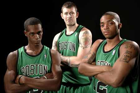 女子职业篮球联盟WNBA延长劳资协议（WNBA续签劳资协议）