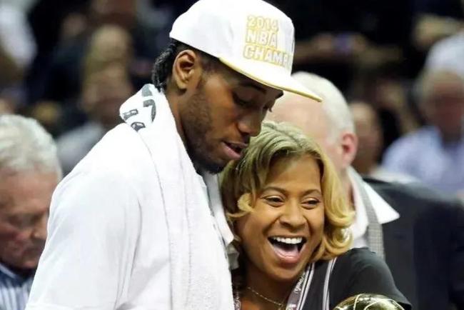 拜合拉木自去年9月28日以来俱乐部0球0助，国字号已进7球（拜合拉木自去年9月28日起俱乐部端0进球0助攻，国字号赛场已收获7球）